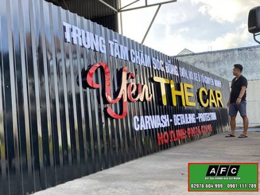 Thi công biển quảng cáo nền tôn múi tại Phú Quốc